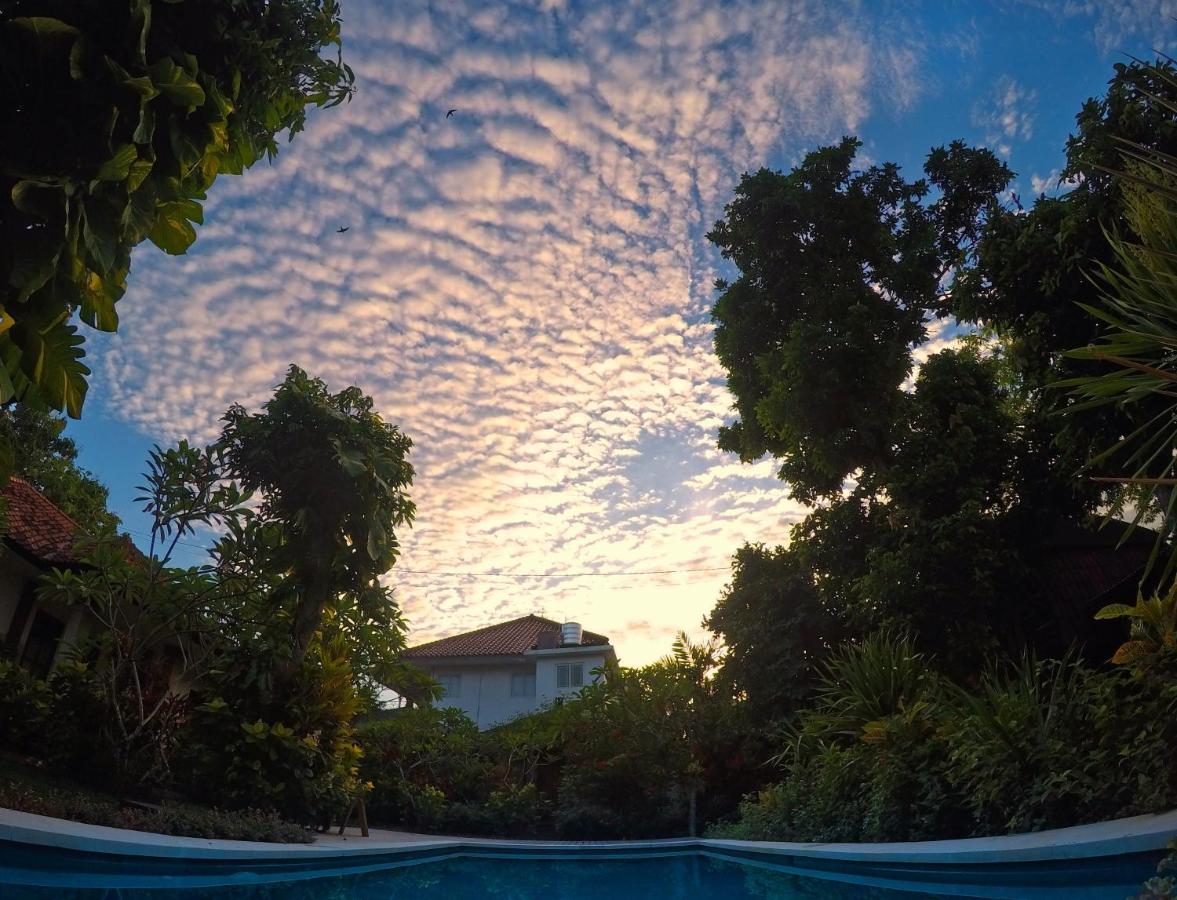 Timbis Homestay Bali Нуса Дуа Екстериор снимка