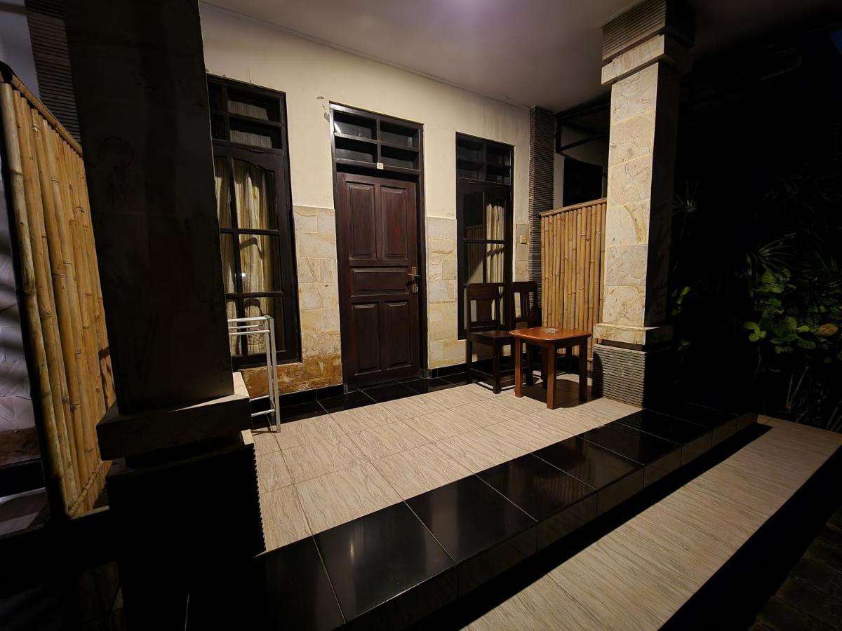 Timbis Homestay Bali Нуса Дуа Екстериор снимка